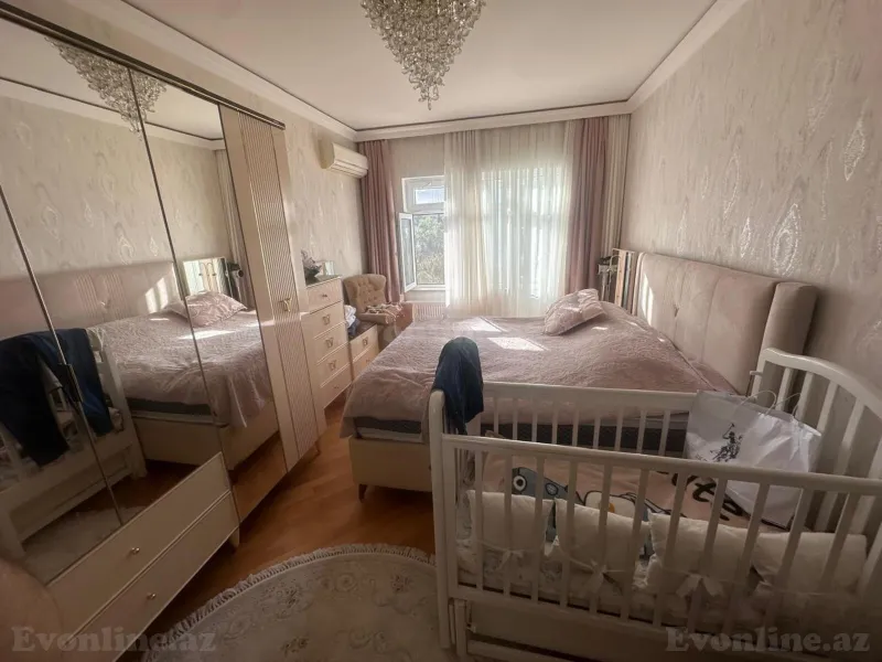 Satılır 2 otaqlı Mənzil Köhnə tikili 65 m² Memar Əcəmi m. - şəkil 4