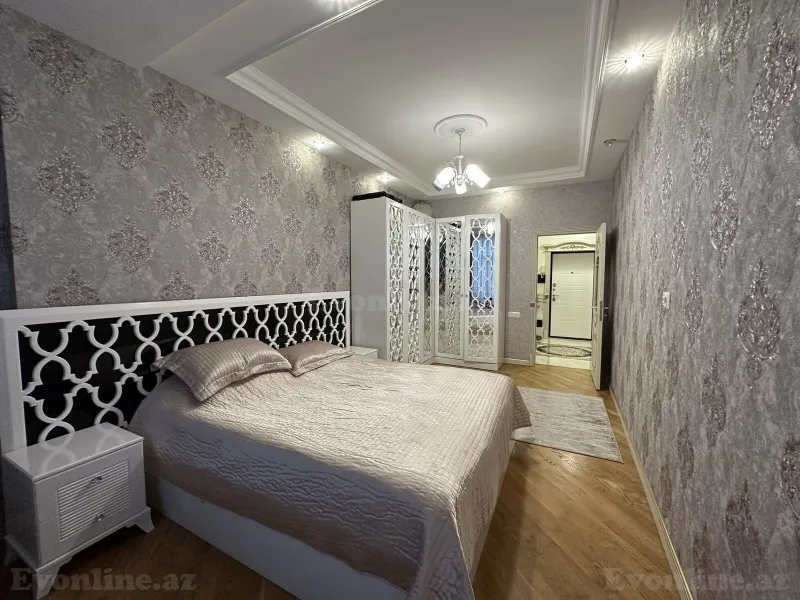 3 otaqlı Mənzil 100 m² Əhmədli m. Satılır