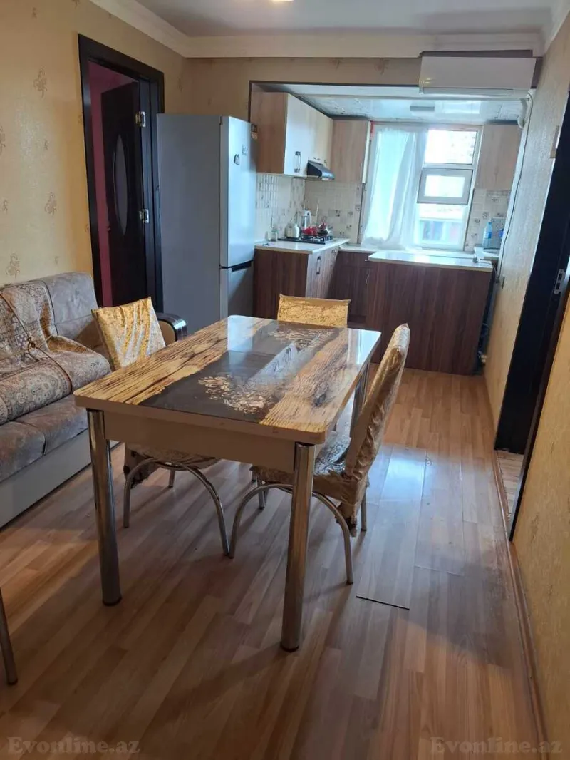 2 otaqlı Mənzil 50 m² İnşaatçılar m. Kirayə verilir