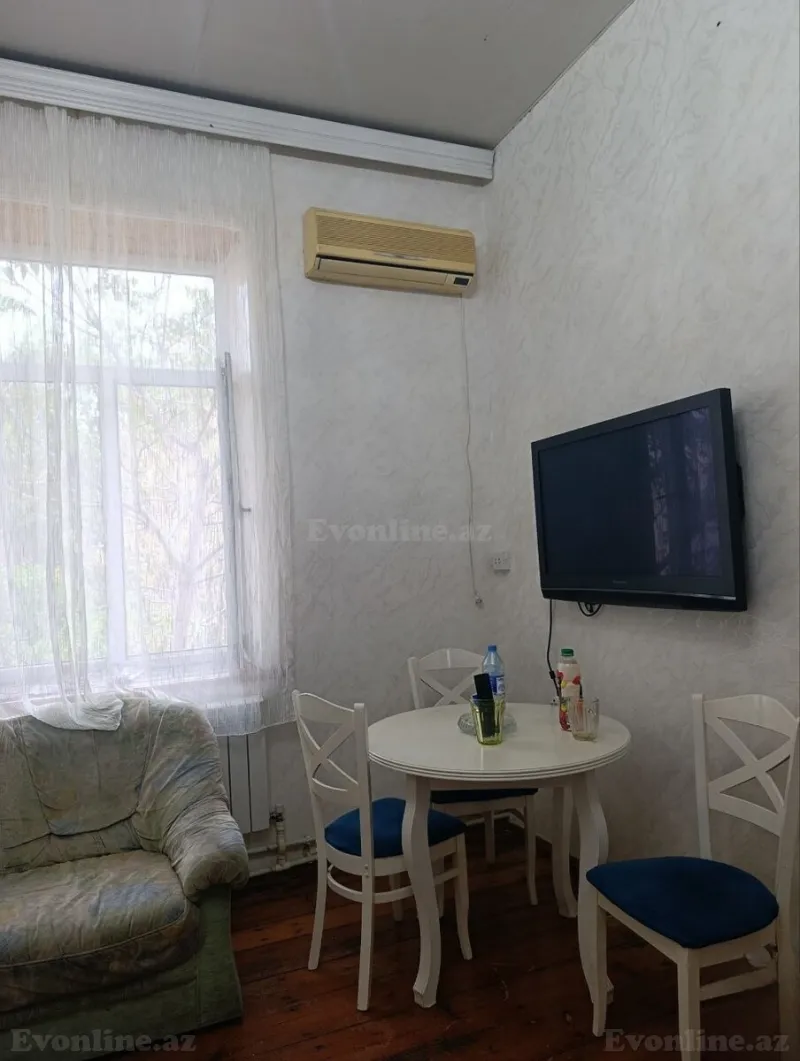 Kirayə verilir 2 otaqlı Mənzil Köhnə tikili 50 m² İnşaatçılar m. - şəkil 8