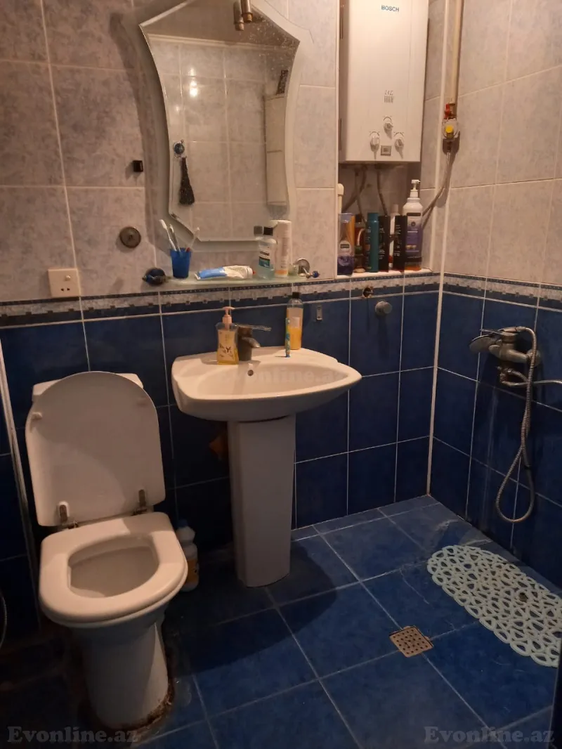 Satılır 3 otaqlı Mənzil Köhnə tikili 61 m² Yasamal - şəkil 4