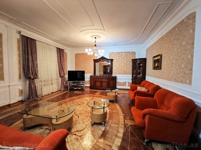 4 otaqlı Mənzil 200 m² Nəsimi r. Kirayə verilir
