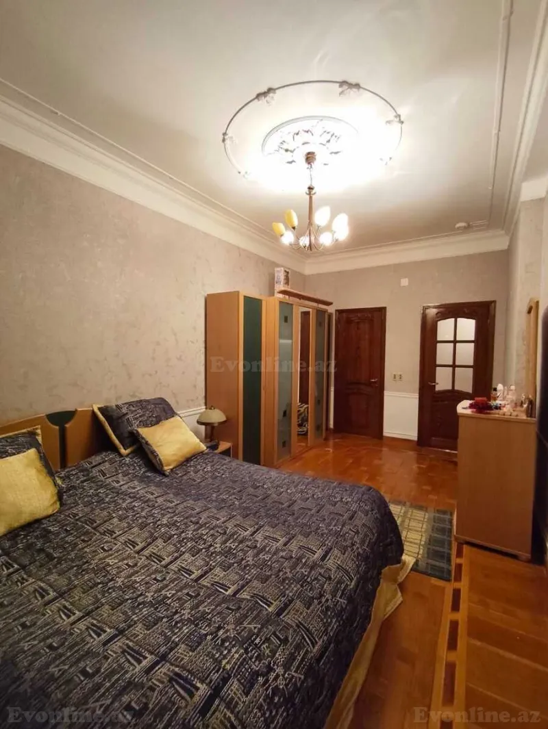 Kirayə verilir 4 otaqlı Mənzil Yeni tikili 200 m² Nəsimi r. - şəkil 3