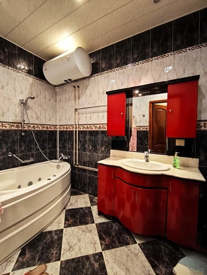 Kirayə verilir 4 otaqlı Mənzil Yeni tikili 200 m² Nəsimi r. - şəkil 6