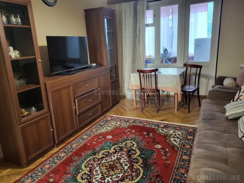 Kirayə verilir 3 otaqlı Mənzil Köhnə tikili 90 m² Elmlər Akademiyası m. - şəkil 2