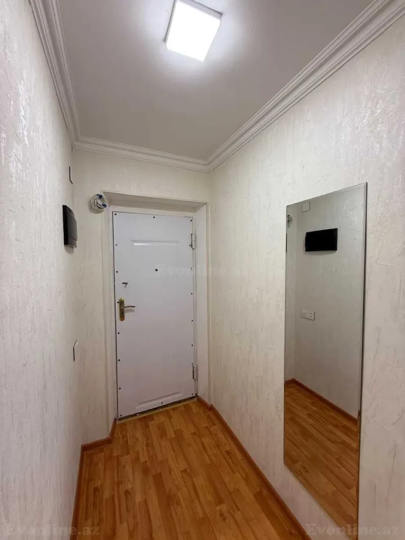 Satılır 2 otaqlı Mənzil Köhnə tikili 55 m² İnşaatçılar m. - şəkil 14
