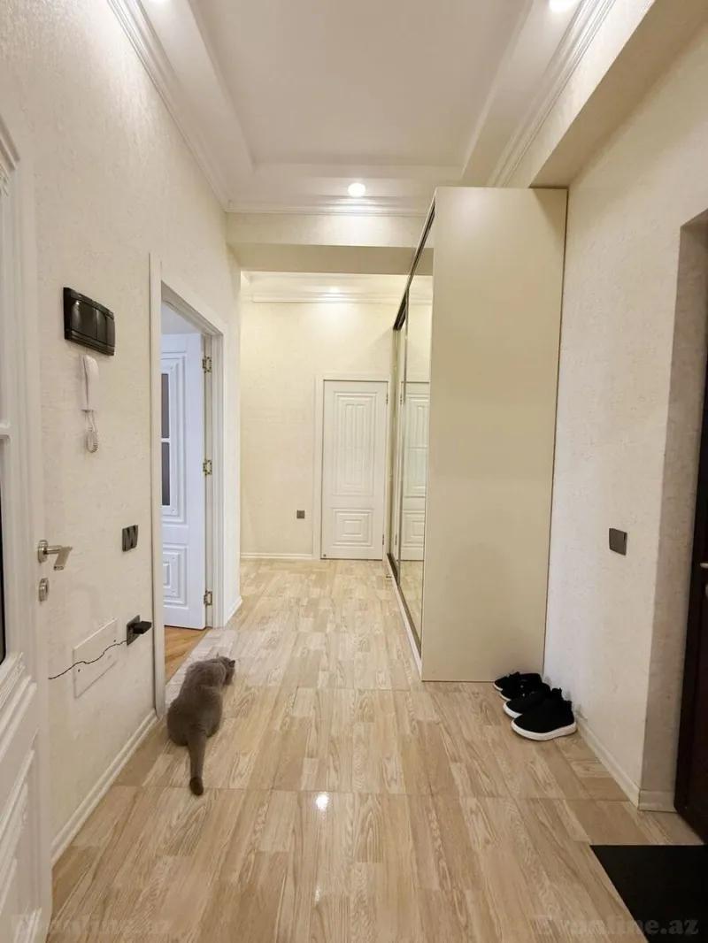 Satılır 3 otaqlı Mənzil Yeni tikili 71 m² Yasamal r. - şəkil 9