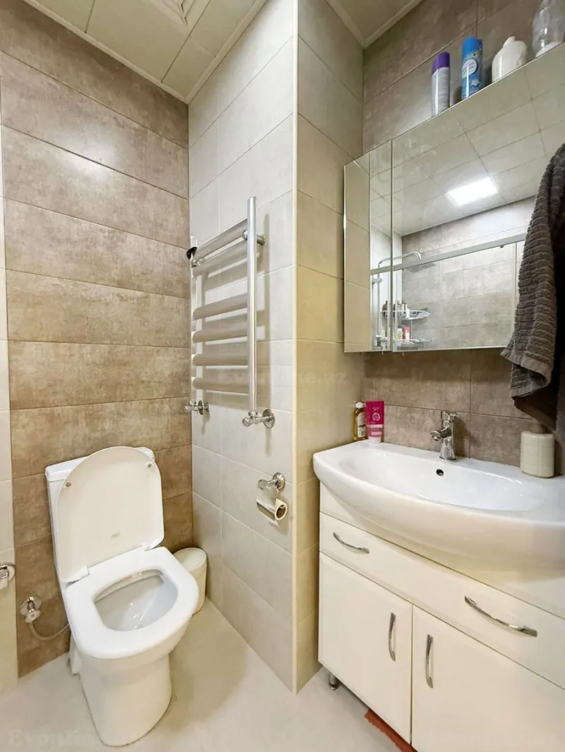 Satılır 3 otaqlı Mənzil Yeni tikili 71 m² Yasamal r. - şəkil 11
