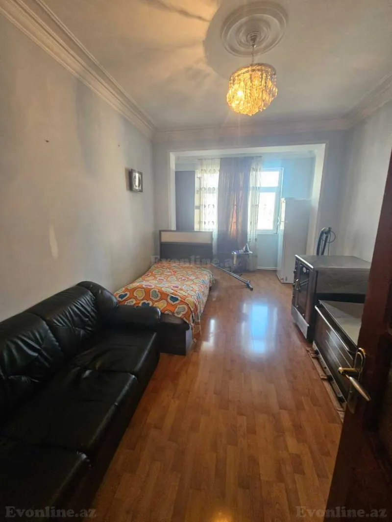 Satılır 4 otaqlı Mənzil Köhnə tikili 120 m² Azadlıq prospekti m. - şəkil 8