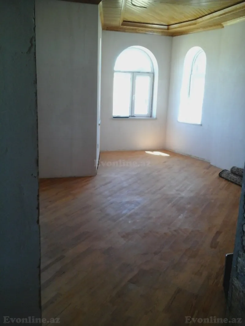 Satılır 5 otaqlı Həyət evi 180 m² Novxanı - şəkil 4