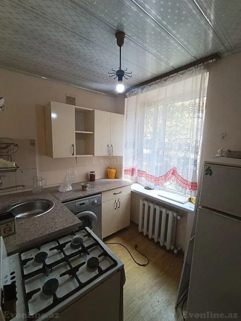Kirayə verilir 2 otaqlı Mənzil Köhnə tikili 50 m² İnşaatçılar m. - şəkil 6