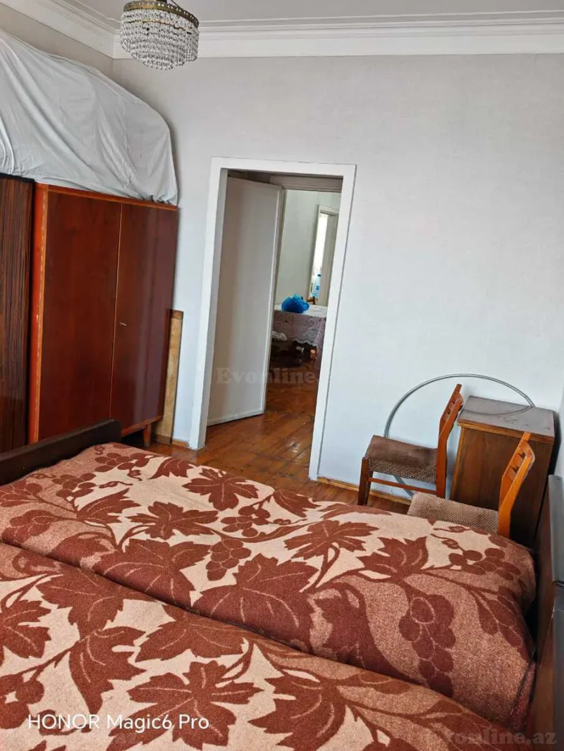 Kirayə verilir 2 otaqlı Mənzil Köhnə tikili 60 m² Memar Əcəmi m. - şəkil 7