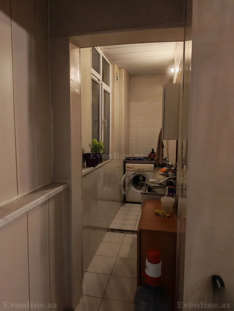 Kirayə verilir 2 otaqlı Mənzil Köhnə tikili 45 m² Nərimanov r. - şəkil 2
