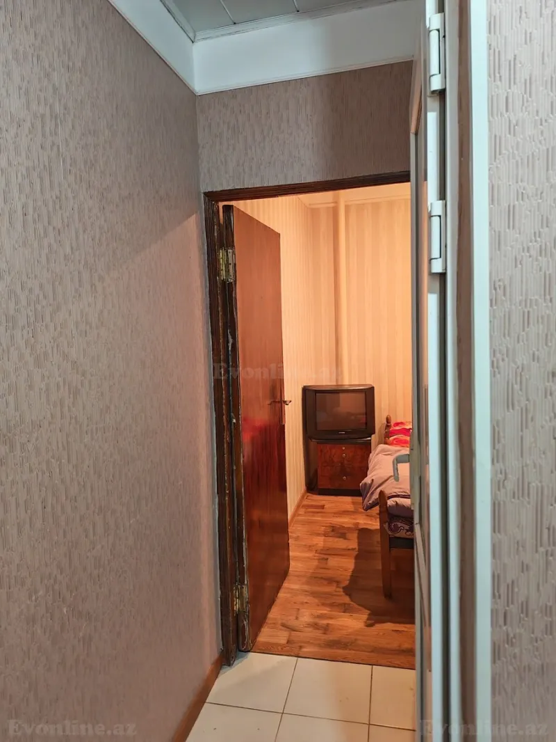 Kirayə verilir 2 otaqlı Mənzil Köhnə tikili 45 m² Nərimanov r. - şəkil 10