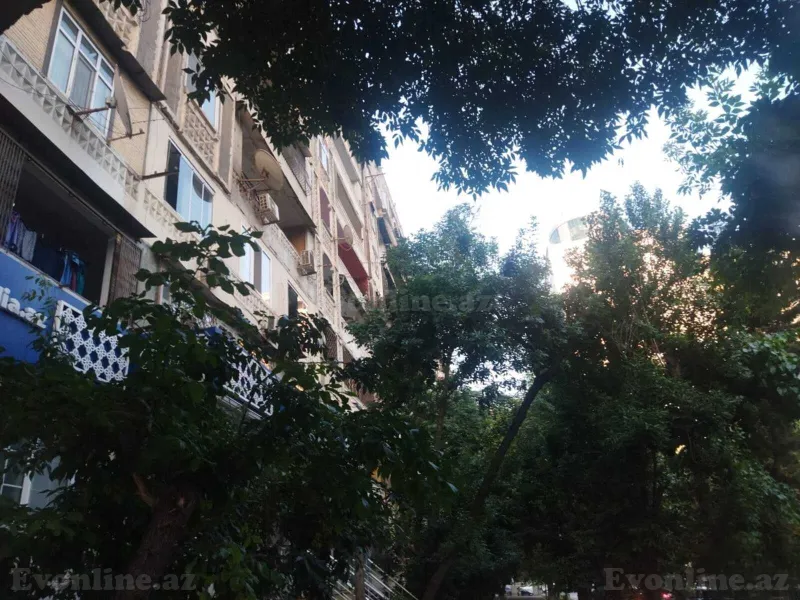 Kirayə verilir 2 otaqlı Mənzil Köhnə tikili 45 m² Nərimanov r. - şəkil 12