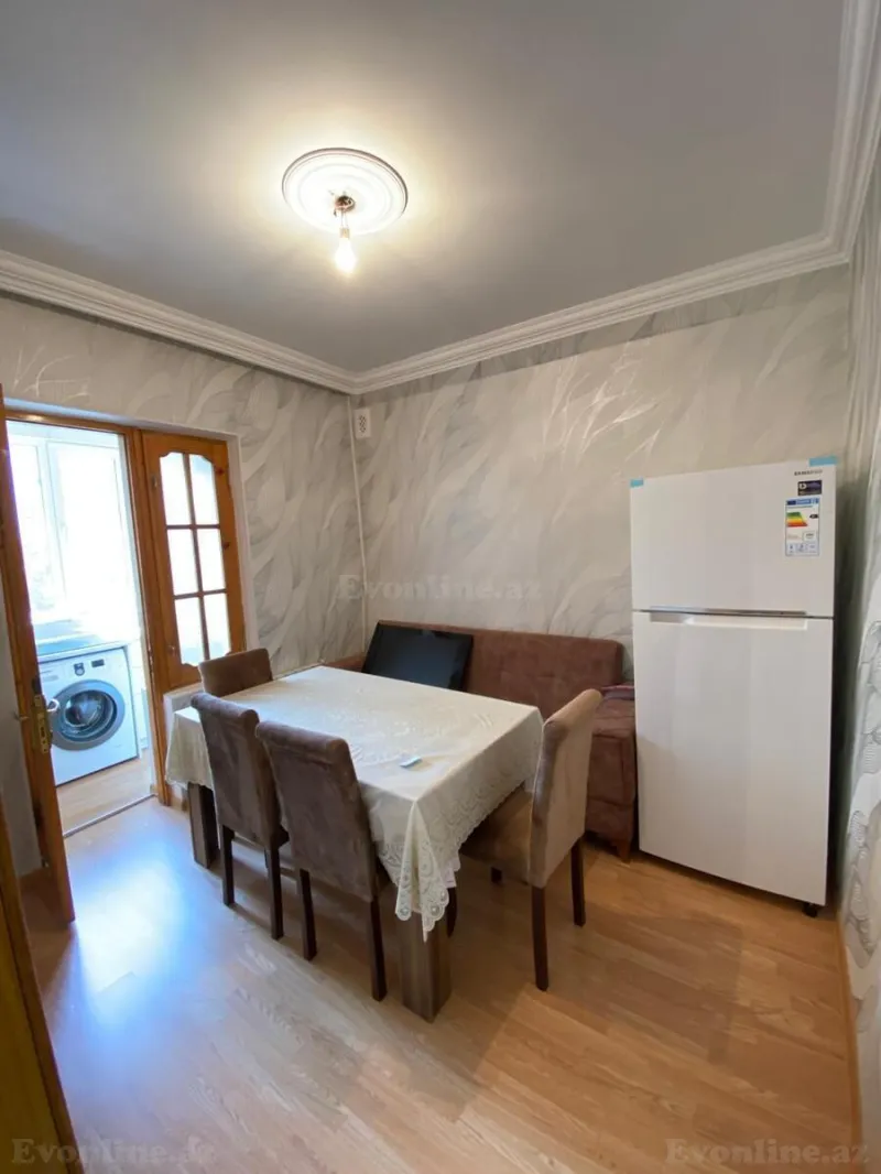 2 otaqlı Mənzil 45 m² Azadlıq prospekti m. Satılır