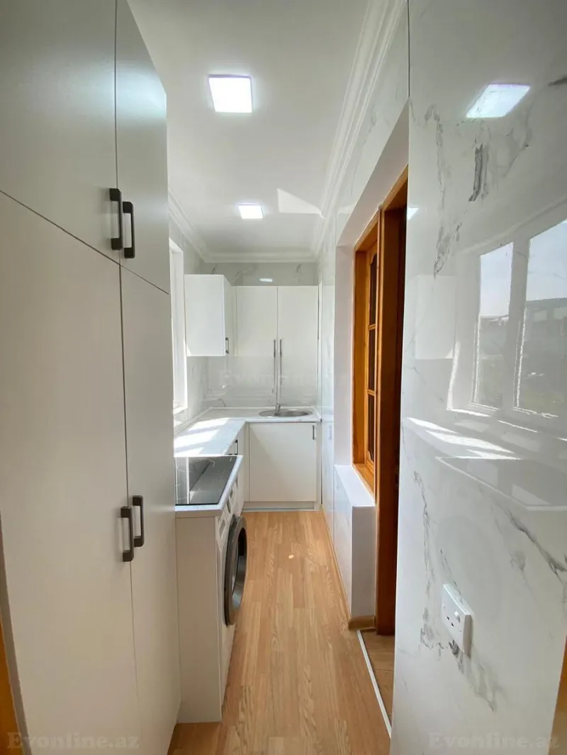 Satılır 2 otaqlı Mənzil Köhnə tikili 45 m² Azadlıq prospekti m. - şəkil 4