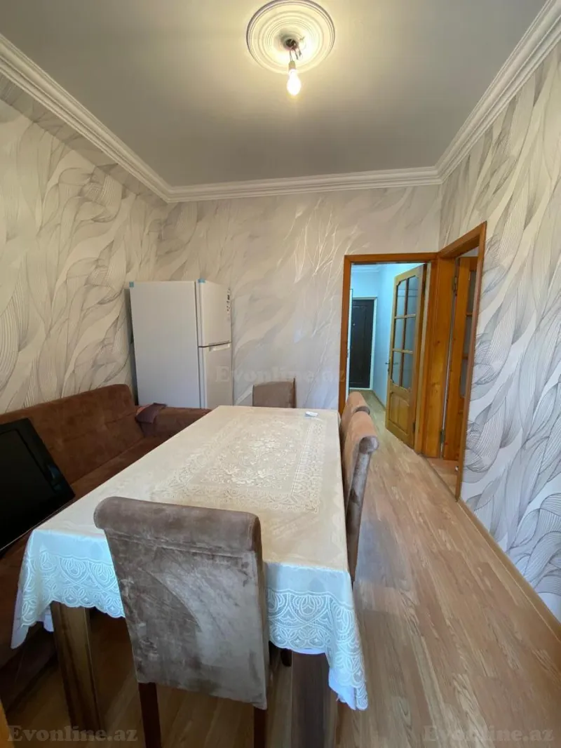 Satılır 2 otaqlı Mənzil Köhnə tikili 45 m² Azadlıq prospekti m. - şəkil 6