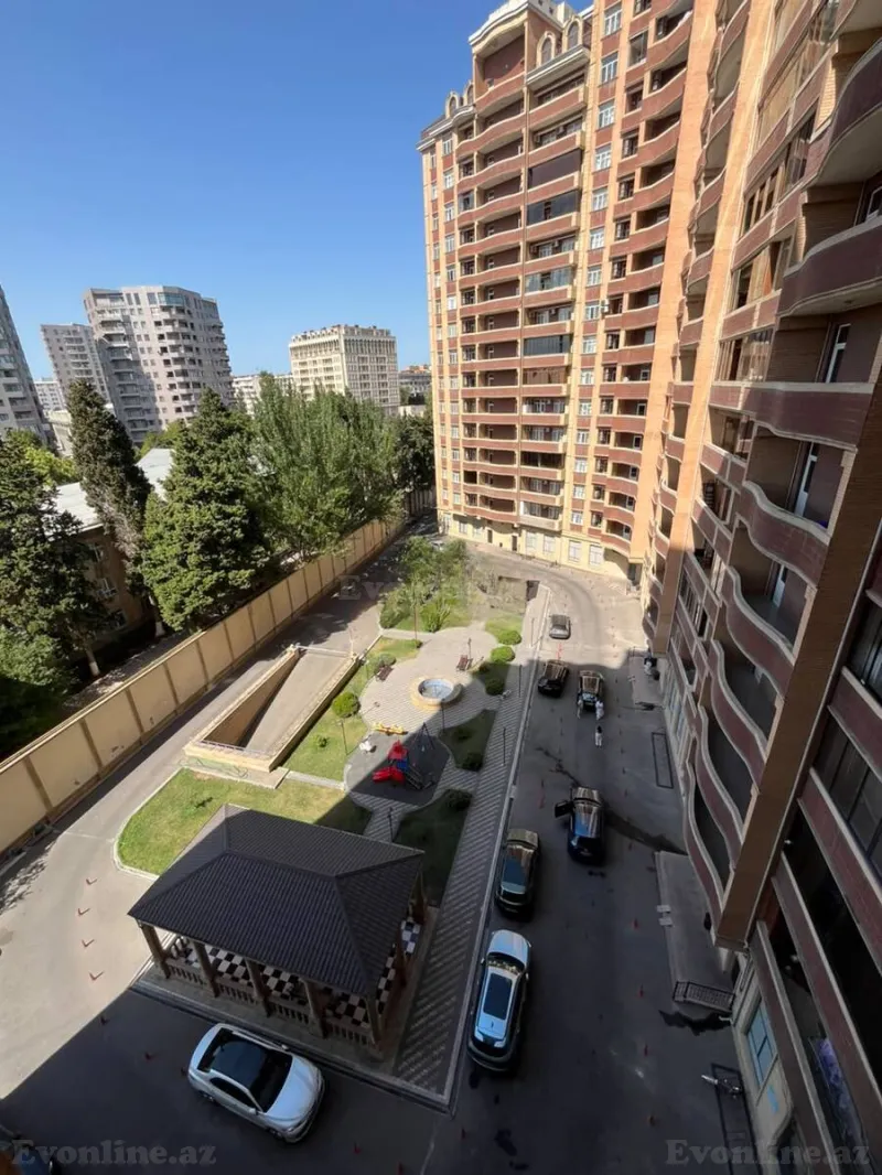 Satılır 3 otaqlı Mənzil Yeni tikili 130 m² Gənclik m. - şəkil 8