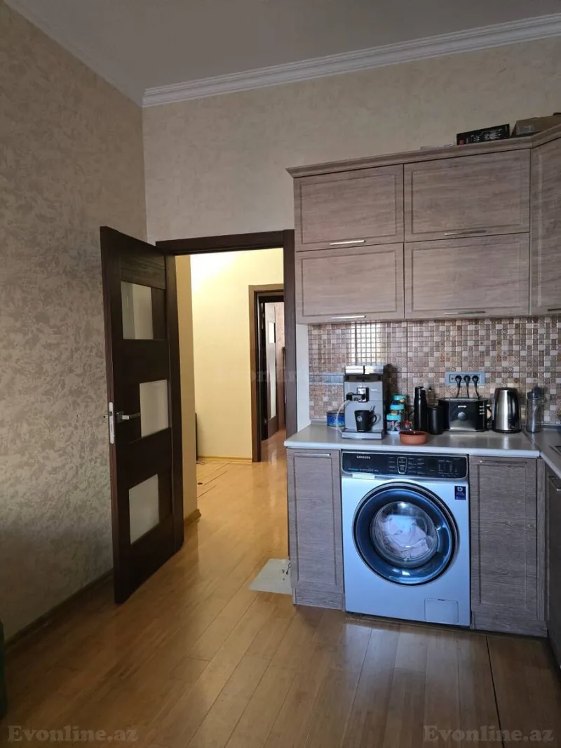 Satılır 3 otaqlı Mənzil Yeni tikili 110 m² Qara Qarayev m. - şəkil 16