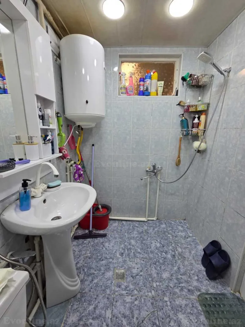 Satılır 2 otaqlı Mənzil Köhnə tikili 42 m² Nəriman Nərimanov m. - şəkil 17