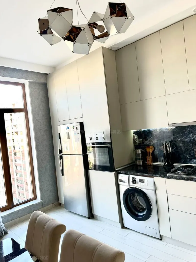 Kirayə verilir 3 otaqlı Mənzil Yeni tikili 105 m² Xətai r. - şəkil 19