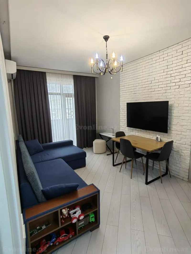 Bakı, Sabunçu r., Bakıxanovda 2 otaqlı mənzil satılır