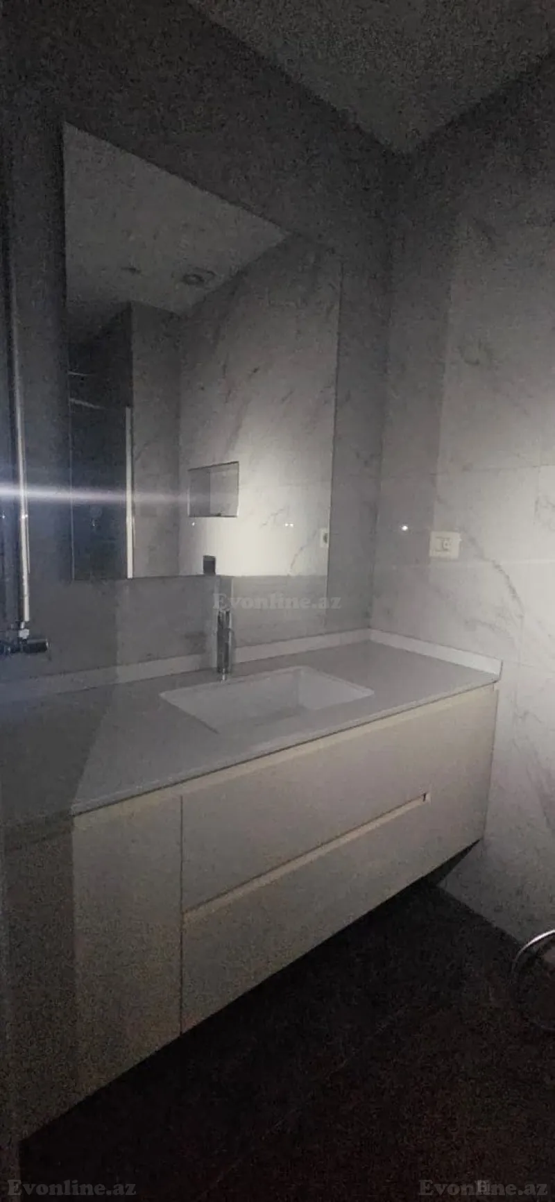 Satılır 4 otaqlı Mənzil Yeni tikili 129 m² Bakmil m. - şəkil 11