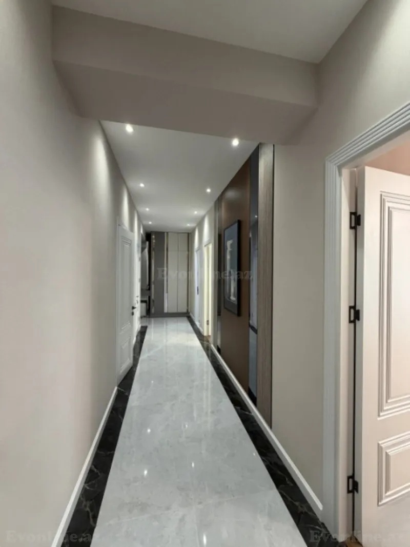 Satılır 3 otaqlı Mənzil Yeni tikili 113 m² Azadlıq prospekti m. - şəkil 5