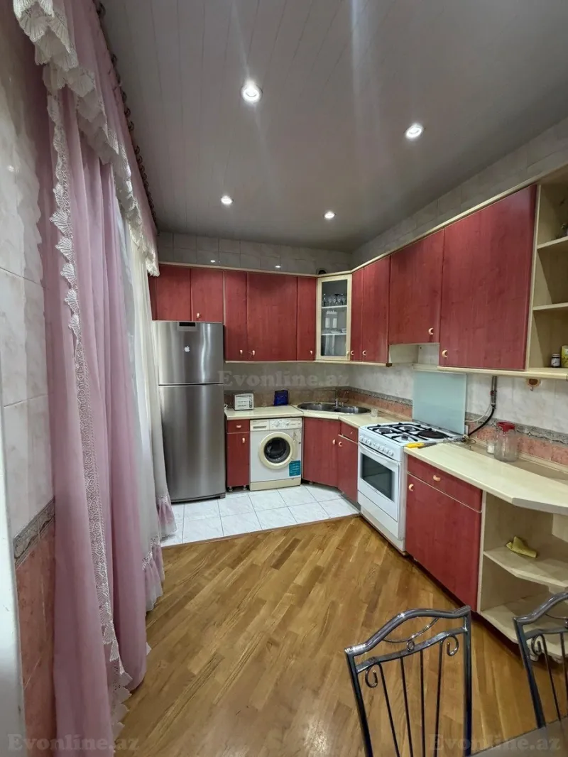 Satılır 3 otaqlı Mənzil Yeni tikili 110 m² Nərimanov r. - şəkil 14