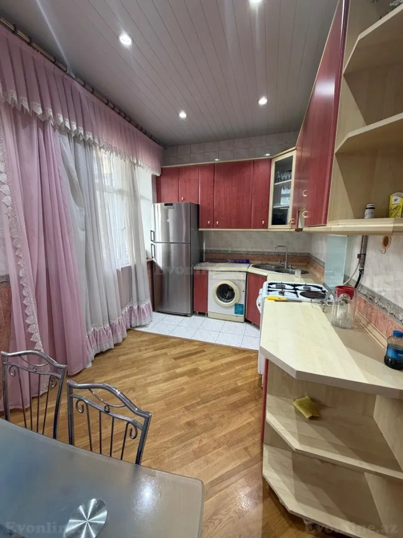 Satılır 3 otaqlı Mənzil Yeni tikili 110 m² Nərimanov r. - şəkil 15