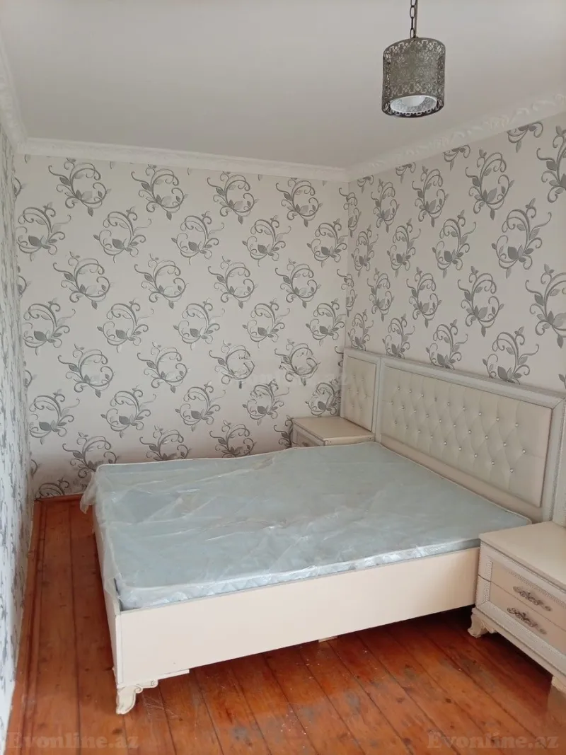 Kirayə verilir 3 otaqlı Mənzil Köhnə tikili 45 m² Gəncə - şəkil 2