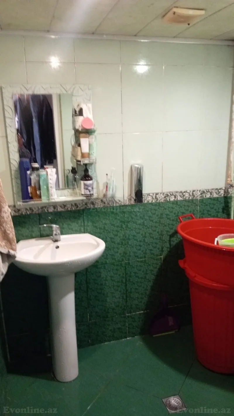 Satılır 3 otaqlı Mənzil Köhnə tikili 60 m² Həzi Aslanov m. - şəkil 9