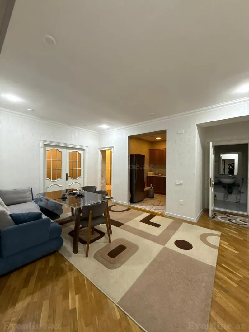 Satılır 4 otaqlı Mənzil Yeni tikili 135 m² İnşaatçılar m. - şəkil 3
