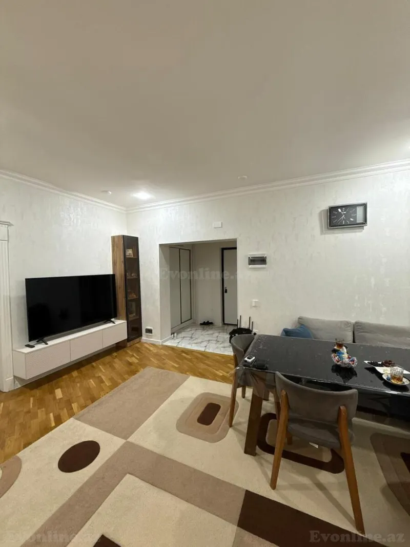 Satılır 4 otaqlı Mənzil Yeni tikili 135 m² İnşaatçılar m. - şəkil 4