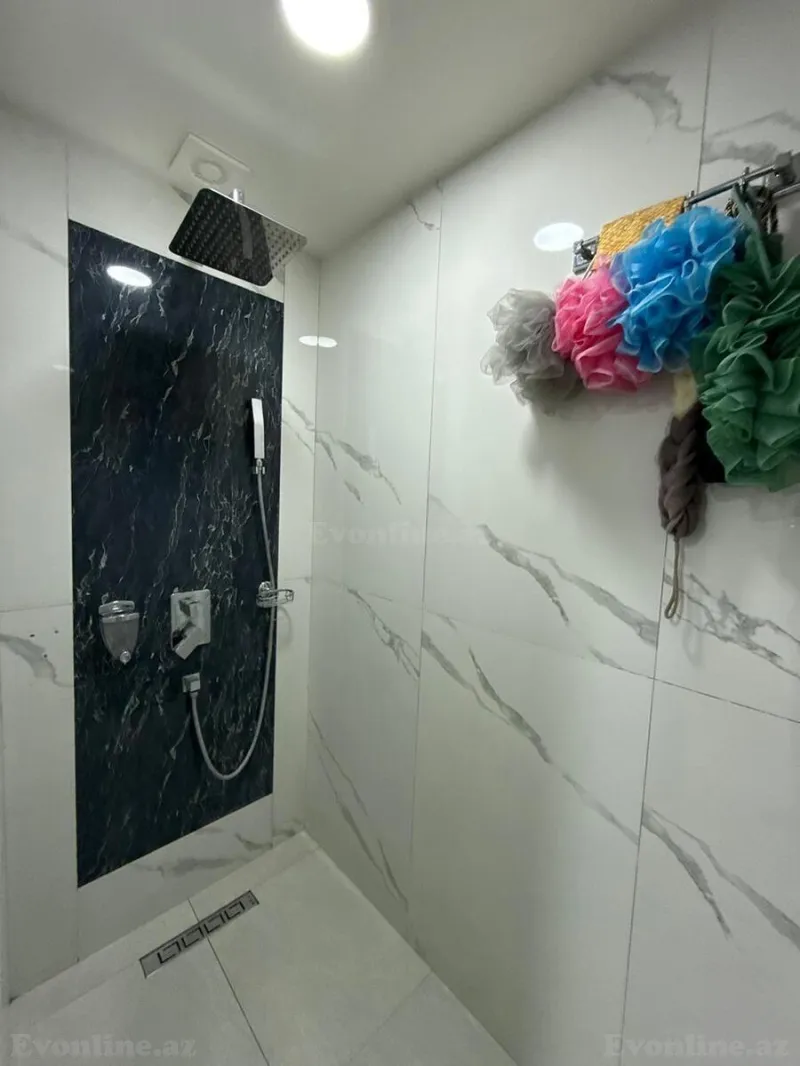 Satılır 4 otaqlı Mənzil Yeni tikili 135 m² İnşaatçılar m. - şəkil 14