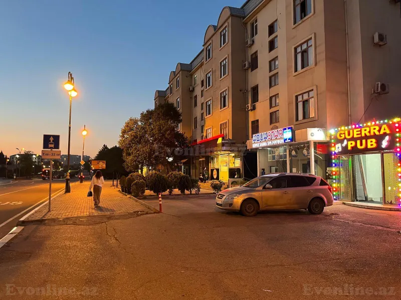 Bakı, Nərimanov r., Gənclik m.da 2 otaqlı mənzil satılır