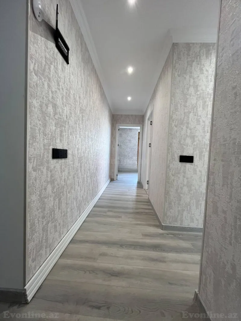 Satılır 2 otaqlı Mənzil Köhnə tikili 50 m² Gənclik m. - şəkil 2