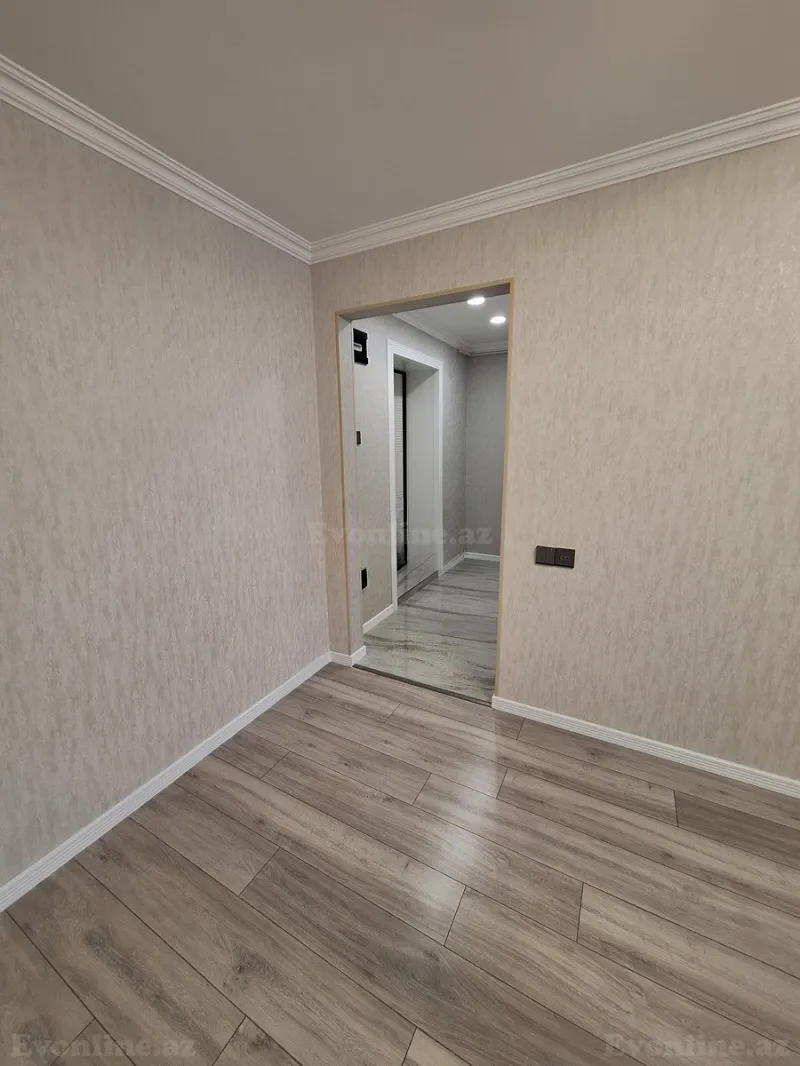 Satılır 2 otaqlı Mənzil Köhnə tikili 50 m² Gənclik m. - şəkil 3