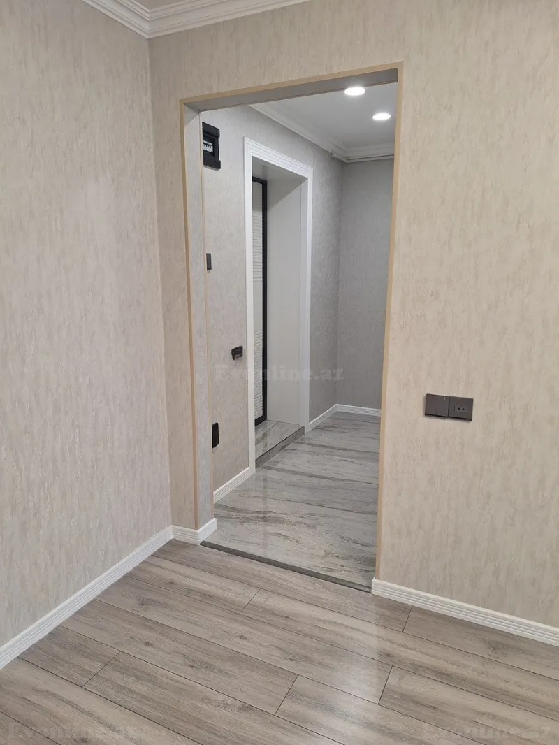 Satılır 2 otaqlı Mənzil Köhnə tikili 50 m² Gənclik m. - şəkil 4