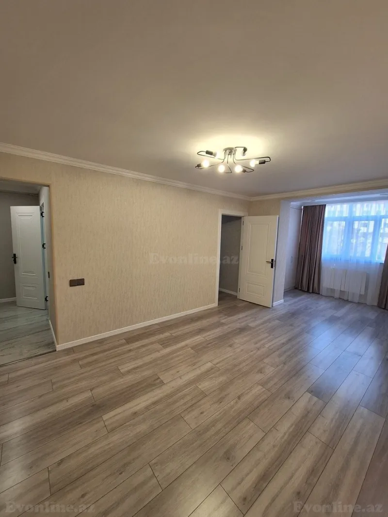 Satılır 2 otaqlı Mənzil Köhnə tikili 50 m² Gənclik m. - şəkil 13