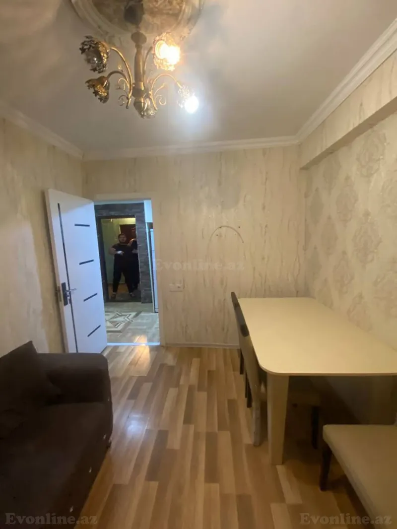 Kirayə verilir 2 otaqlı Mənzil Köhnə tikili 50 m² Həzi Aslanov m. - şəkil 3