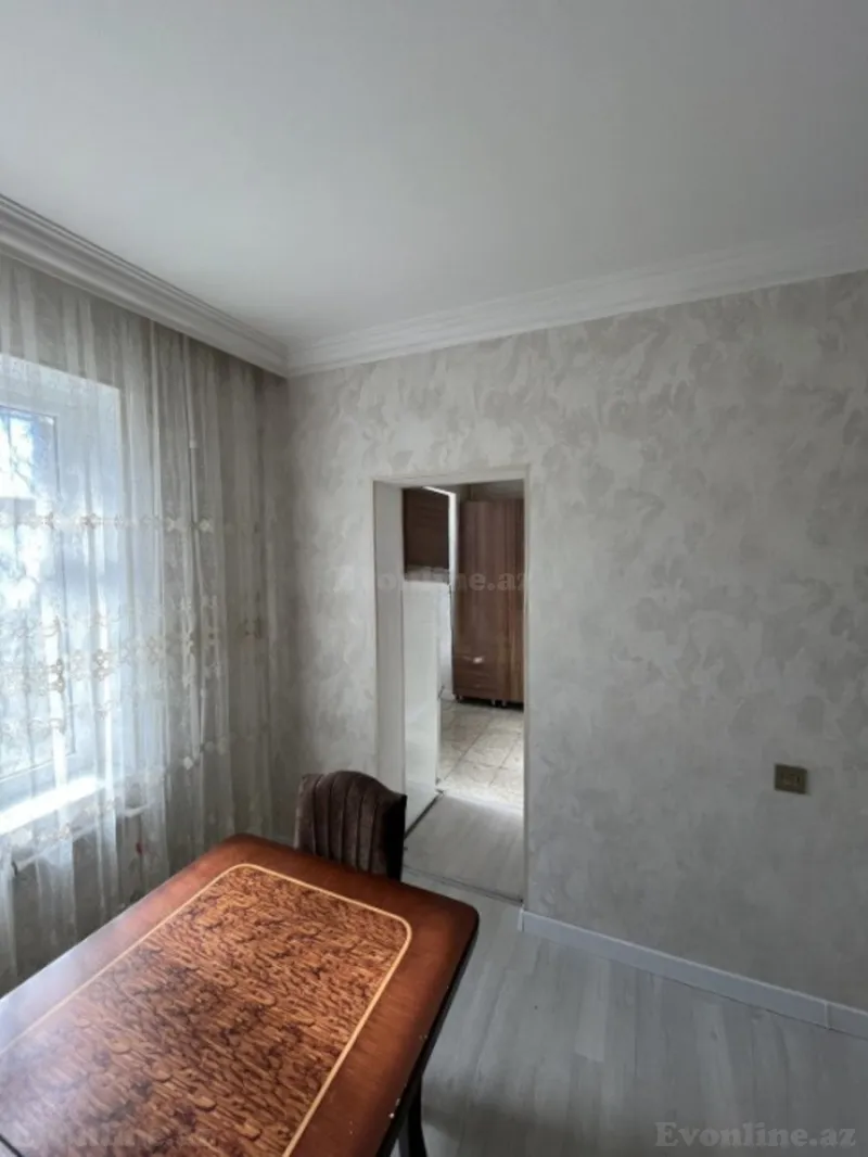 Satılır 3 otaqlı Mənzil Köhnə tikili 70 m² Suraxanı r. - şəkil 3