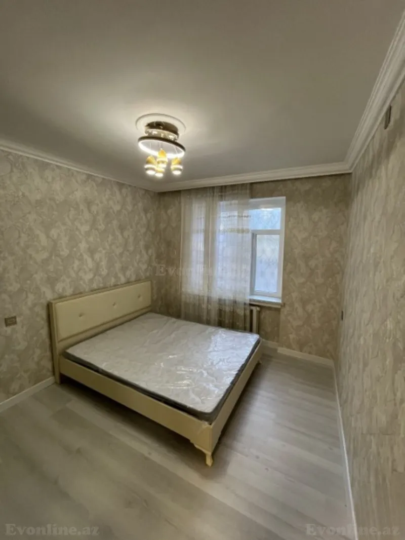 Satılır 3 otaqlı Mənzil Köhnə tikili 70 m² Suraxanı r. - şəkil 4