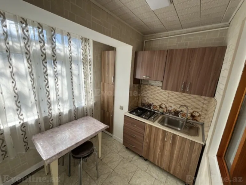 Satılır 3 otaqlı Mənzil Köhnə tikili 70 m² Suraxanı r. - şəkil 8
