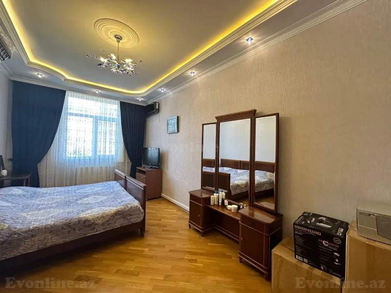 Satılır 3 otaqlı Mənzil Yeni tikili 140 m² İnşaatçılar m. - şəkil 14