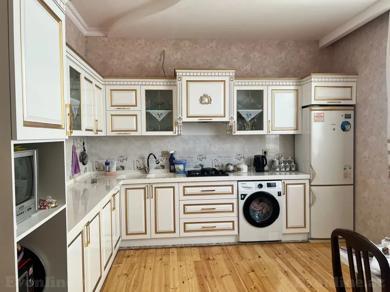 Satılır 6 otaqlı Həyət evi 220 m² Binəqədi - şəkil 4