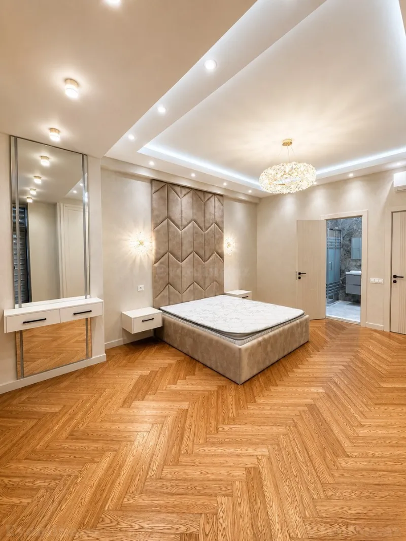 Satılır 4 otaqlı Mənzil Yeni tikili 185 m² Elmlər Akademiyası m. - şəkil 6