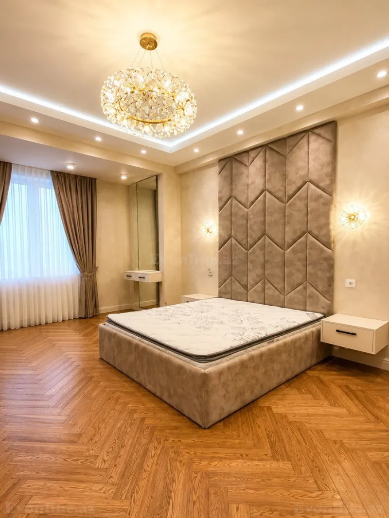 Satılır 4 otaqlı Mənzil Yeni tikili 185 m² Elmlər Akademiyası m. - şəkil 7