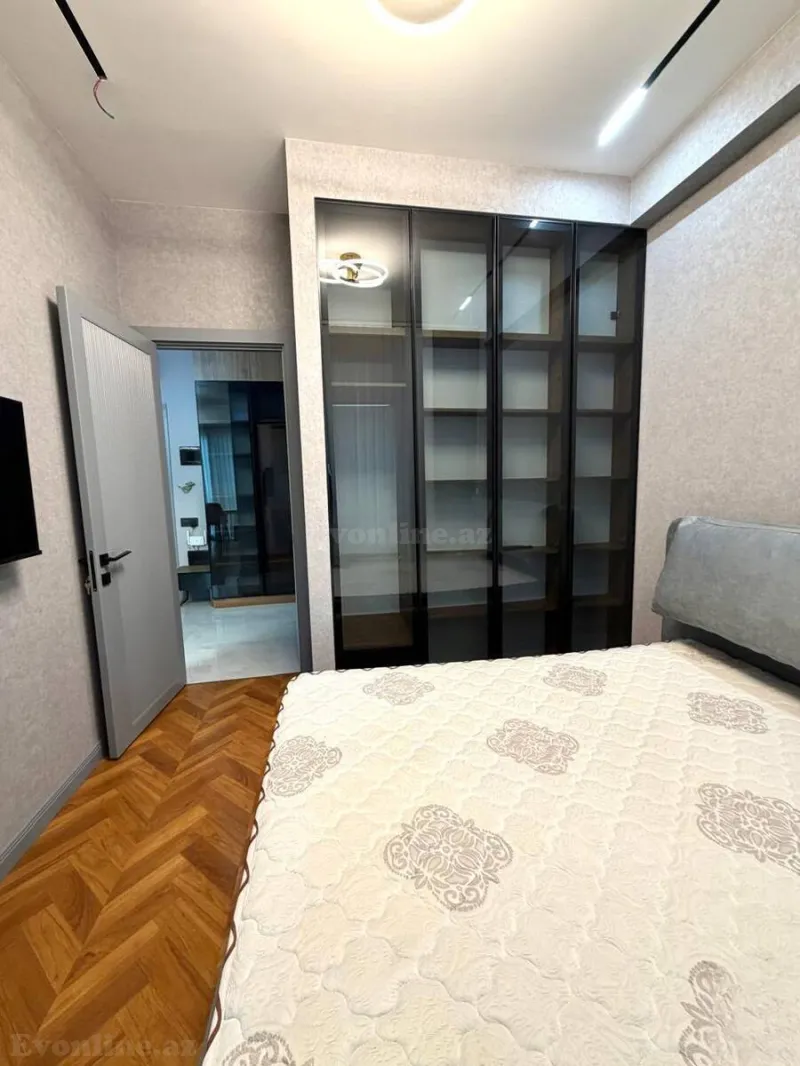 Kirayə verilir 2 otaqlı Mənzil Yeni tikili 60 m² Elmlər Akademiyası m. - şəkil 10